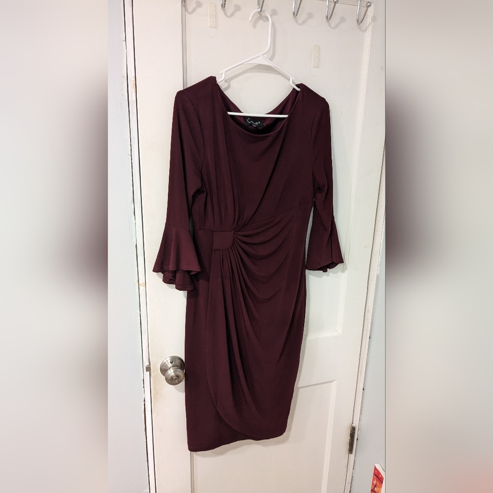 Maroon rouched side dress. Bell sleeves